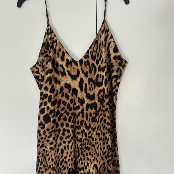 🛑SOLD🛑NILI LOTAN leopard-print silk charmeuse gown NWT🛑SOLD🛑EBAY - Picture 8 of 9